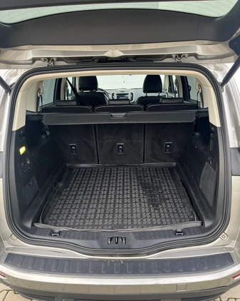 Ford S-Max cena 59000 przebieg: 182000, rok produkcji 2016 z Tarnów małe 29
